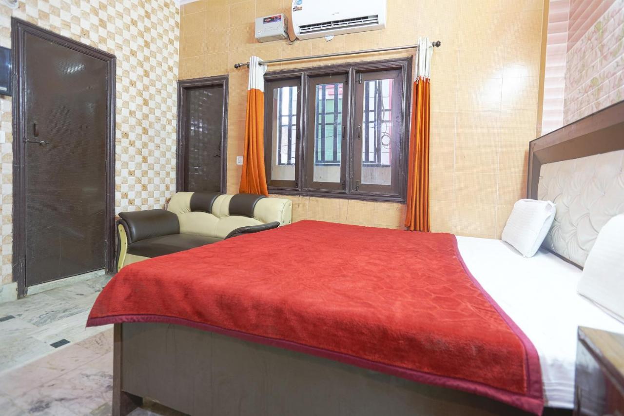 Spot On 43436 Hotel Mannat Spot Moradabad Extérieur photo
